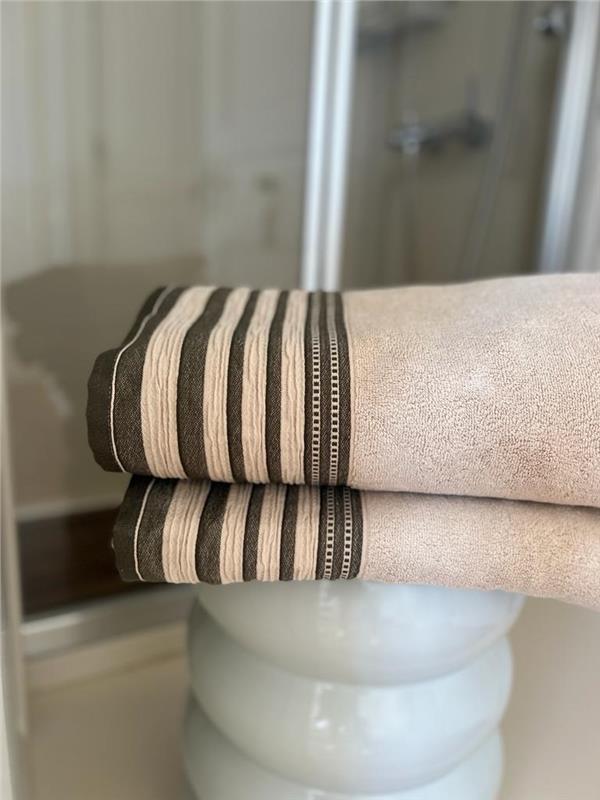 Tutto Olive Bath Towel